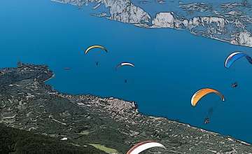 Paragliding